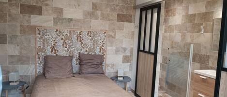 1 Schlafzimmer, kostenloses WLAN, Bettwäsche, Rollstuhlgeeignet