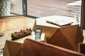 Schreibtisch, kostenloses WLAN