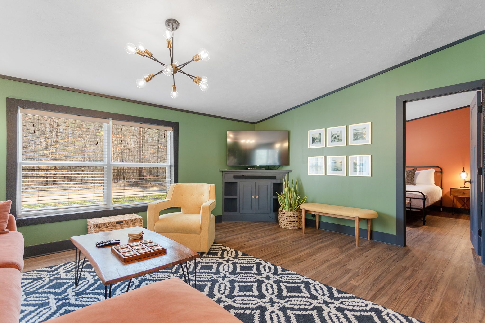 Crescent Cottage | Lake Access | Kayaks |