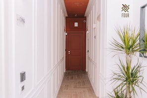 Interior entrance - Four - Acanfora Suites (Pompei)