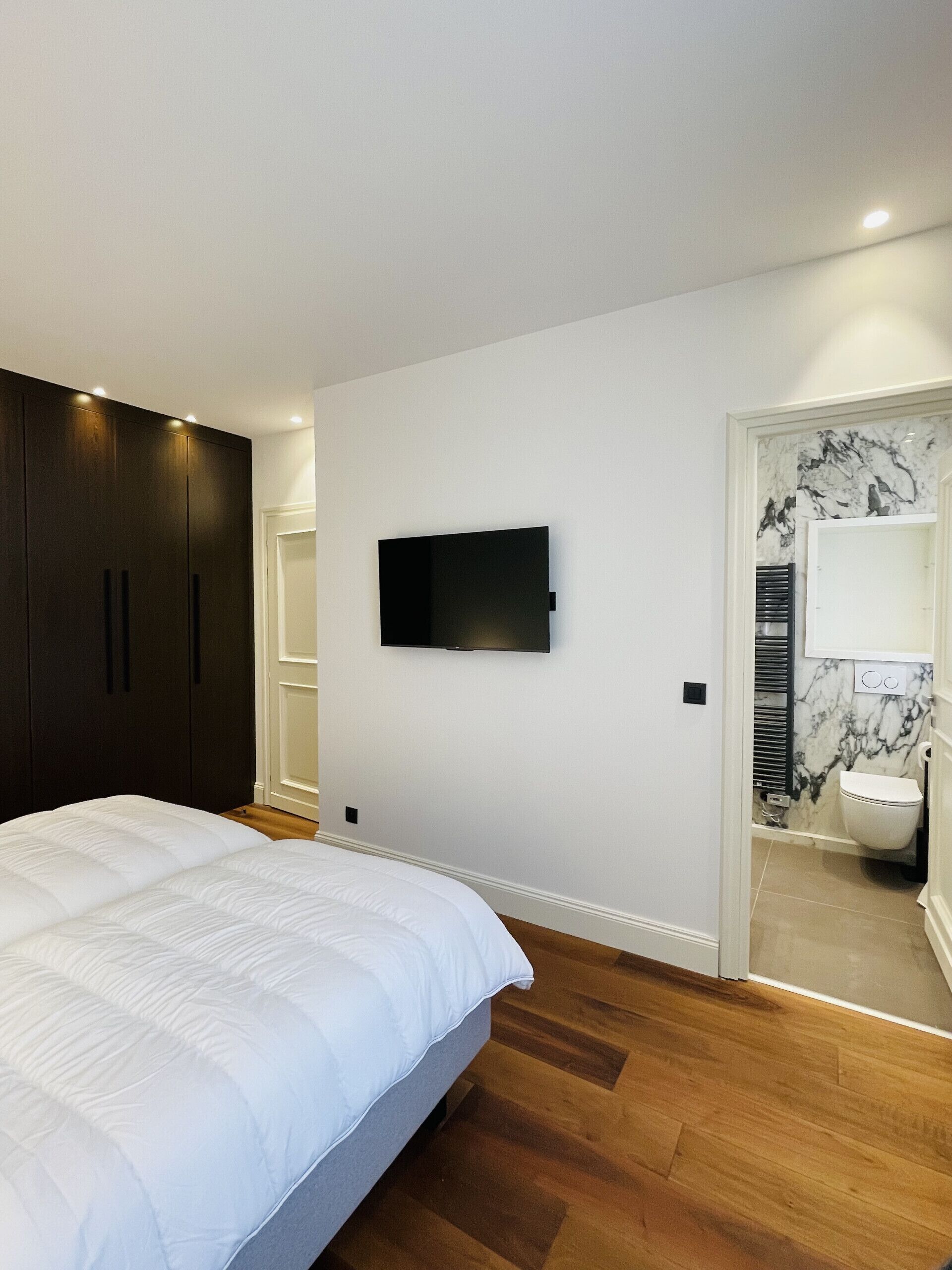 3 bedrooms, free WiFi, bed sheets