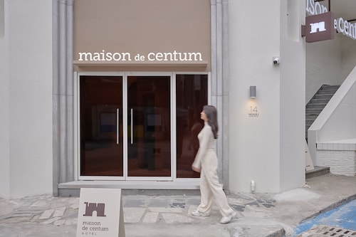 Maison de Centum