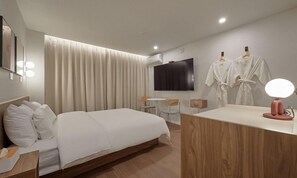 Geneva Speaker | 高档床上用品、特色装修、特色家居、免费 WiFi