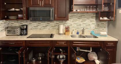 3bedrm/2bath,near shopping center,freeway