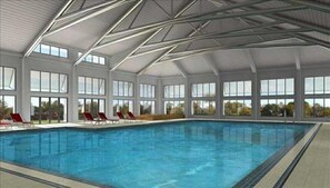 Indendørs pool, opvarmet pool