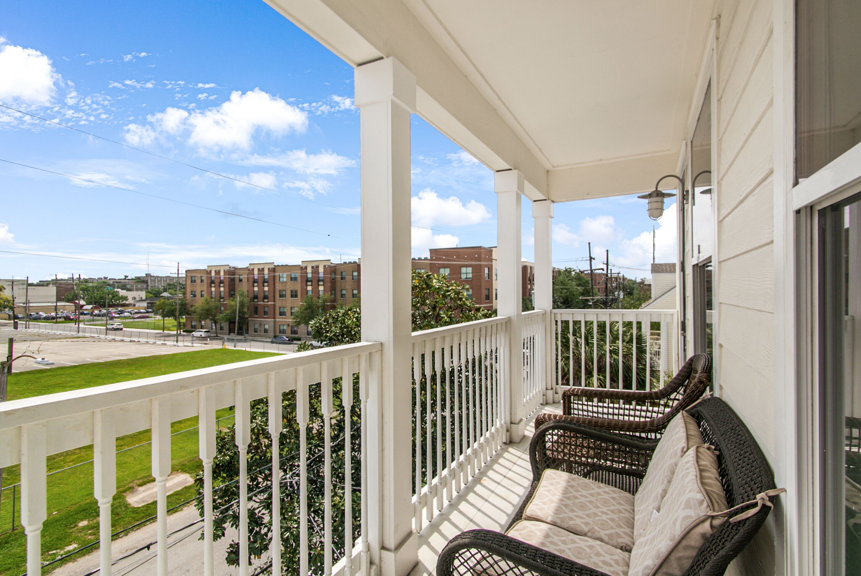Breathtaking Condos Near French Quarter