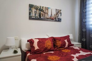 1 bedroom, iron/ironing board, free WiFi, bed sheets