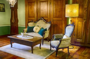 Sudah termasuk sarapan ala kontinental setiap hari