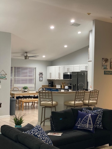 Casa Sanibel 3bed 2bth heated Pool home