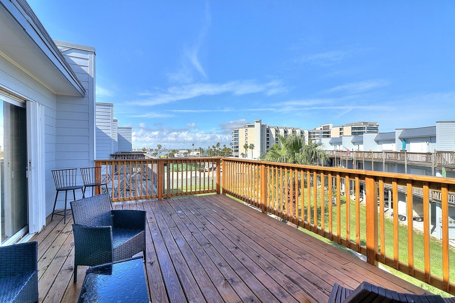 Bay Tree A11/12 3 Bedroom Condo by Redawning