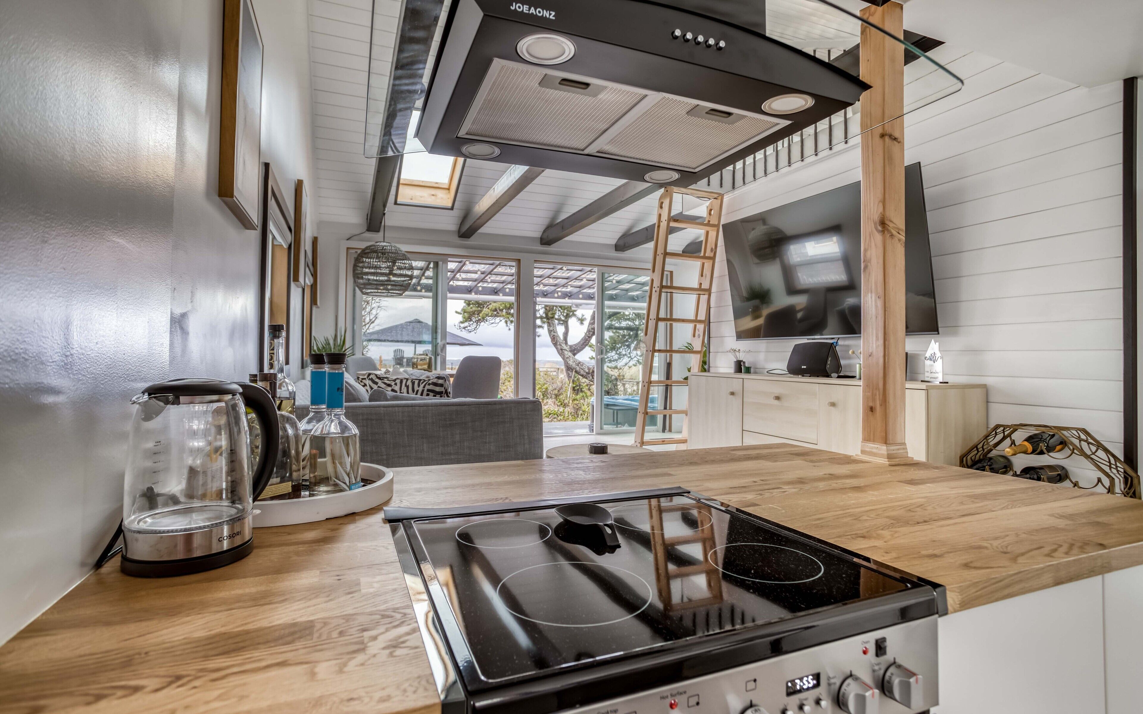 Oceanfront and Modern Charmer Has Hot Tub, Beach Access, Fire Pit!