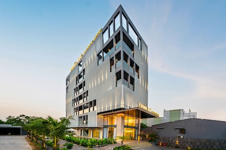 Fachada de la propiedad. Thuan Hue Boutique Hotel - Nam Hoi An