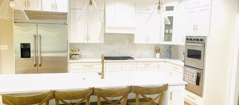 Winner's Circle Derby Mansion