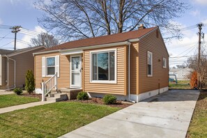 Exterior detail - Your Metro Detroit Home Base! (Taylor)