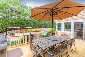 Outdoor dining - Modern spacious two-story home (East Quogue)