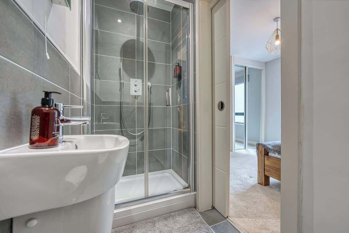 Shower, hair dryer, shampoo