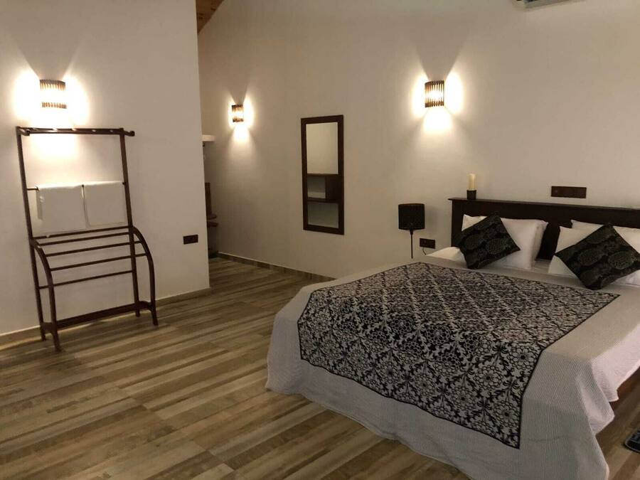 Standard Double Room | Iron/ironing board, bed sheets