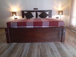 1 bedroom, iron/ironing board, bed sheets
