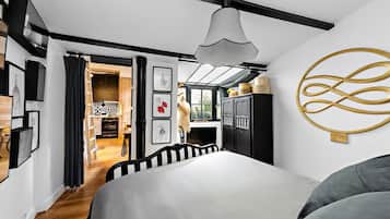 1 chambre, fer et planche Ă  repasser, Wi-Fi gratuit, draps fournis