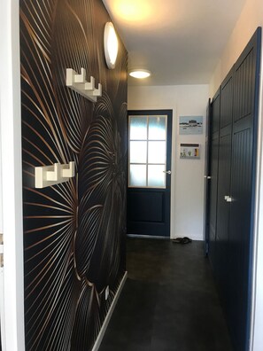 Interior - Quiet apartment in a pine forest, close to golf courses and cycle path (Lacanau)