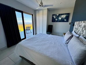 2 chambres, coffre-fort, accès au Wi-Fi (inclus), literie fournie