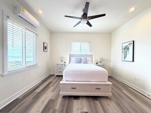 5 bedrooms, in-room safe, iron/ironing board, free WiFi