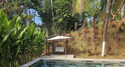 ¡Bienvenido a PanSea! Hermosa 3BR-Esterillos:piscina privada y cerca de la playa