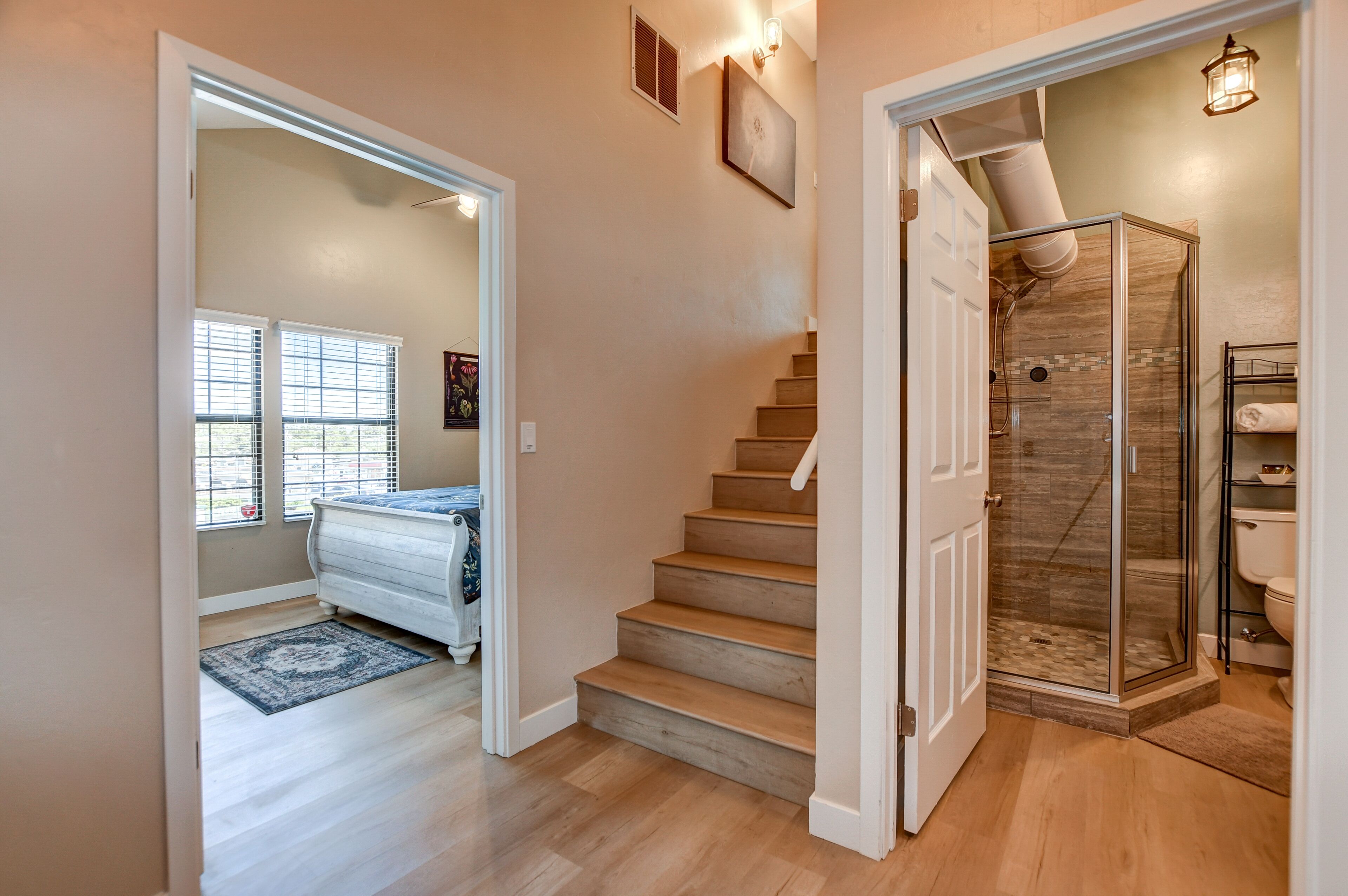 The Botanical Suite at the Gurley Street Inn