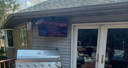 Home for rent during 2025 NFL Draft. 90 minute drive to Green Bay