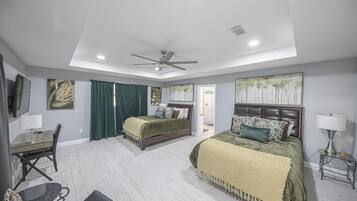 4 habitaciones, escritorio, tabla de planchar con plancha y wifi gratis