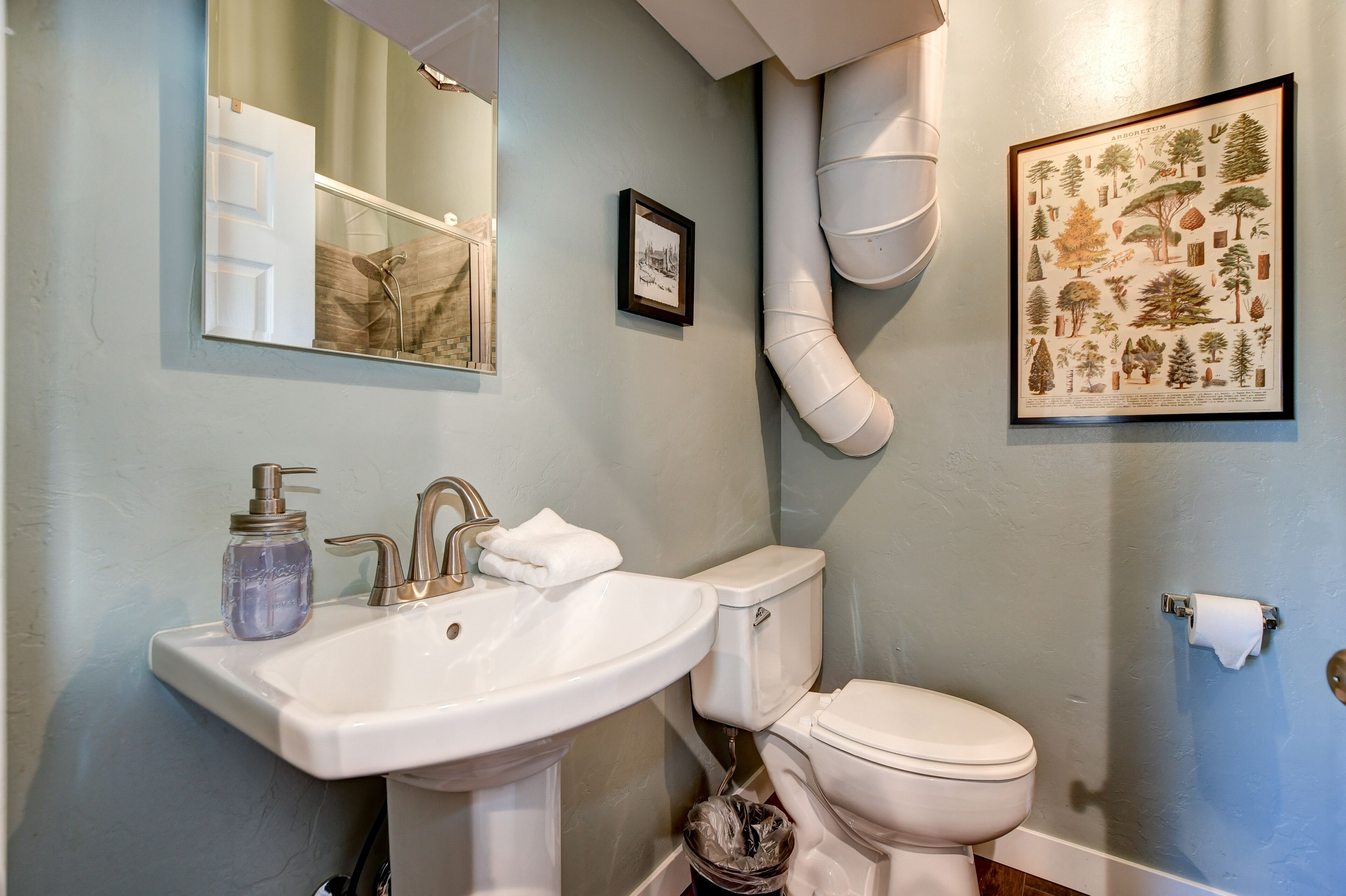 The Corner Cabin Suite at the Gurley Street Inn