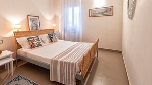 3 Schlafzimmer, Schreibtisch, Reisekinderbett, kostenloses WLAN