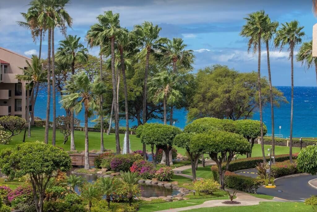Upgraded ocean view condo in a prime South Kihei location.