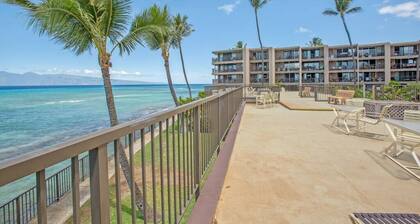 Ground floor, ocean view, and steps to all the amenities.