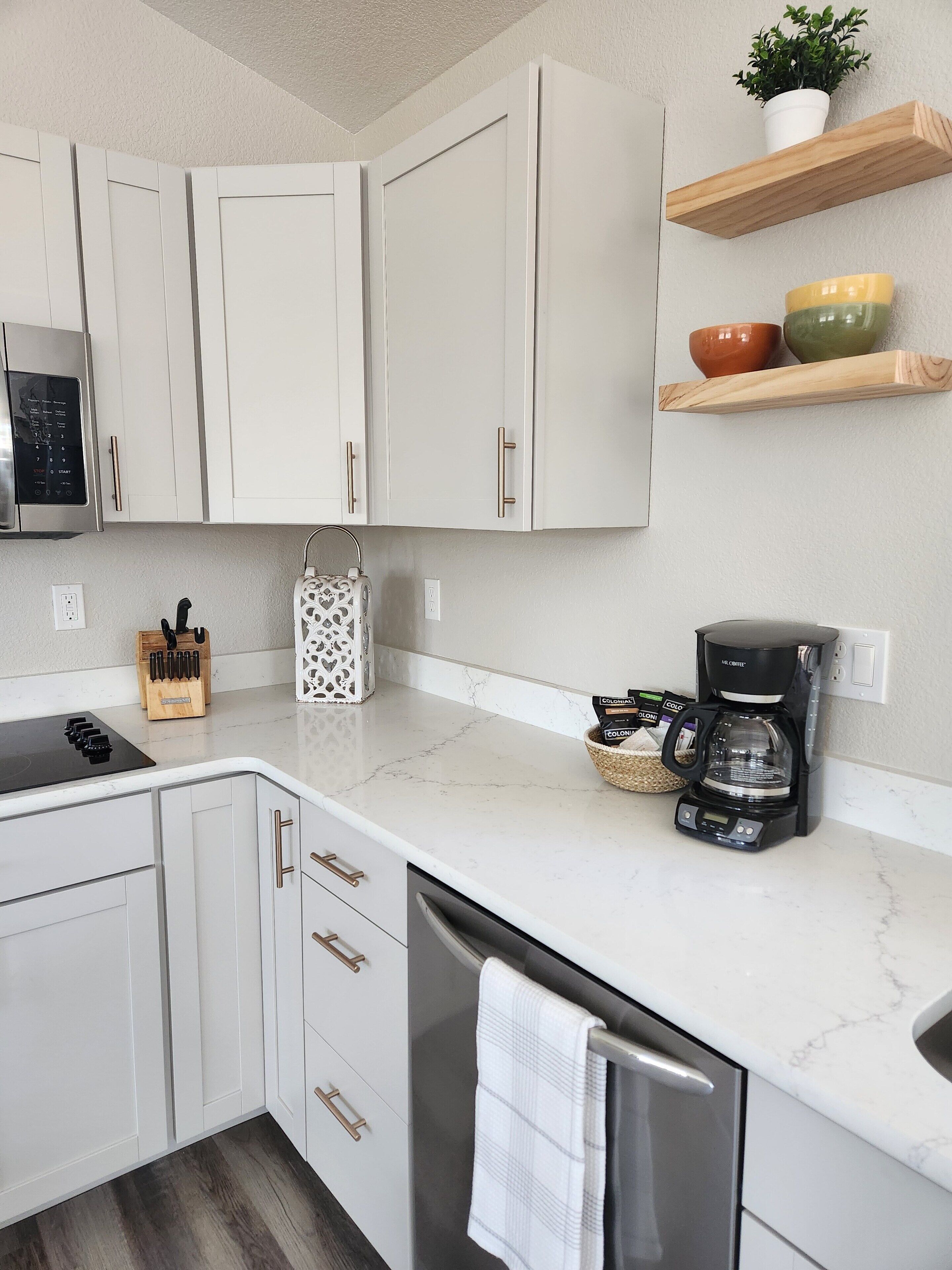 Guest house retreat minutes from Woodland Park and Pikes Peak - Sleeps 4