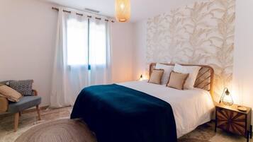 4 多间卧室、熨斗/熨衣板、旅行婴儿床、WiFi