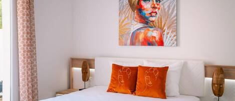 3 bedrooms, iron/ironing board, travel crib, WiFi