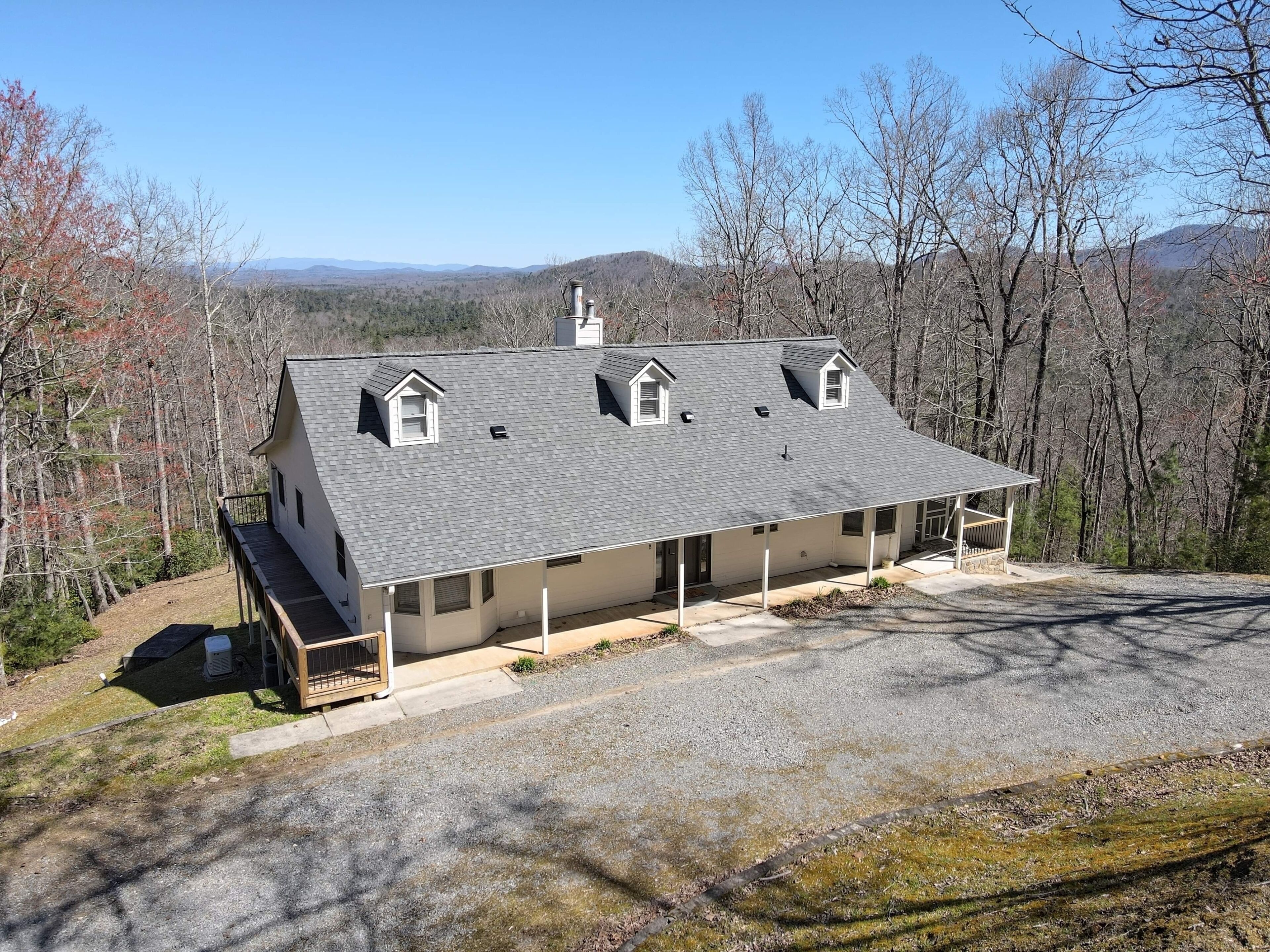 Beautiful long range views at Tranquility Ridge