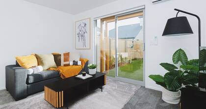 1 Bed Central City Fringe Deluxe w/Carpark