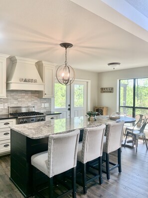 Fridge, microwave, oven, stovetop - Secluded Cove-Stunning Views- Sloping Lot- Near Duncan Bridge (Arley)