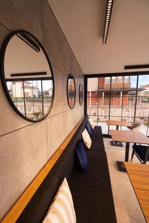 Khu tiếp khách ở sảnh