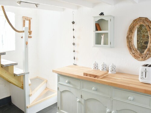 The Yard Beach Cottage - UK43653