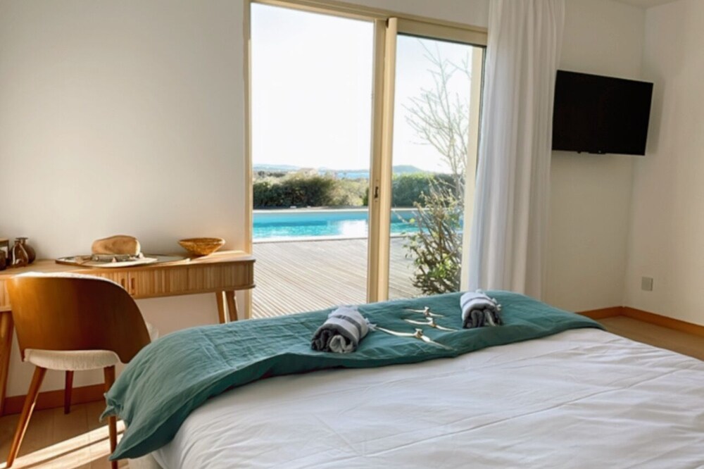Chambre Dhôte Avec vue mer et Piscine