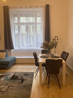 Dining - Blue Danube Apartment 10 Minutes from the Parliament w/ Free Parking  (Budapest)
