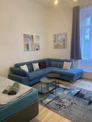 Smart TV, books - Blue Danube Apartment 10 Minutes from the Parliament w/ Free Parking  (Budapest)