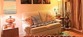 Private 2 bedroom suite in daylight basement w/kitchen, full bath, and laundry