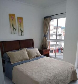 1 Schlafzimmer, Zimmersafe, Schreibtisch, WLAN