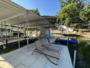 Marina - Luxurious Lakefront Home with Dock & Boat slips, On a Deep water, No wake cove. (Lake Ozark)