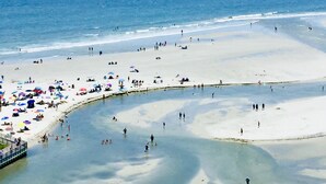 Nær stranden