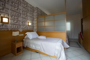1 bedroom, WiFi, bed sheets - Family Room Close to Port (Ηράκλειο)